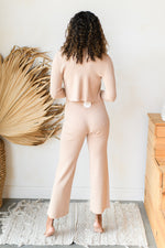 mode, elle sweater pants