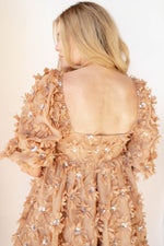 mode, field of flowers dress