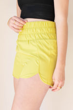 mode, running errands shorts