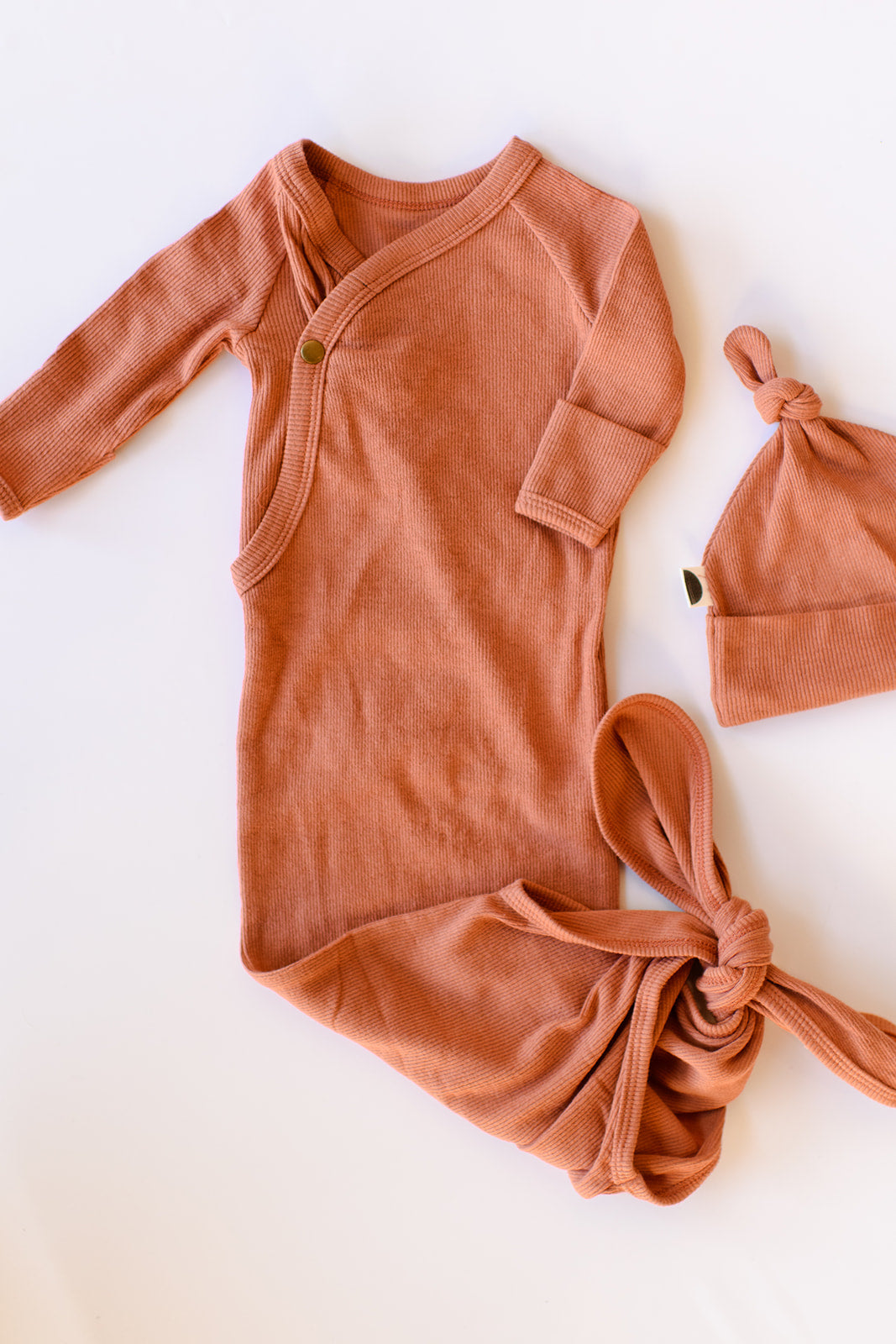mode, oatmeal ribbed knotted gown