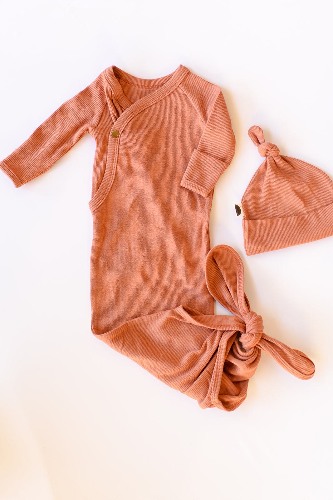 mode, terracotta knotted gown