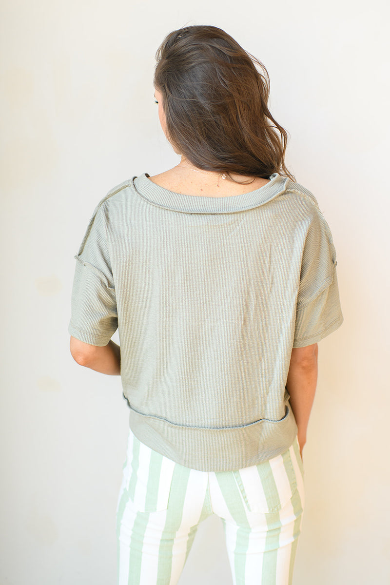 mode, here I am casual tee