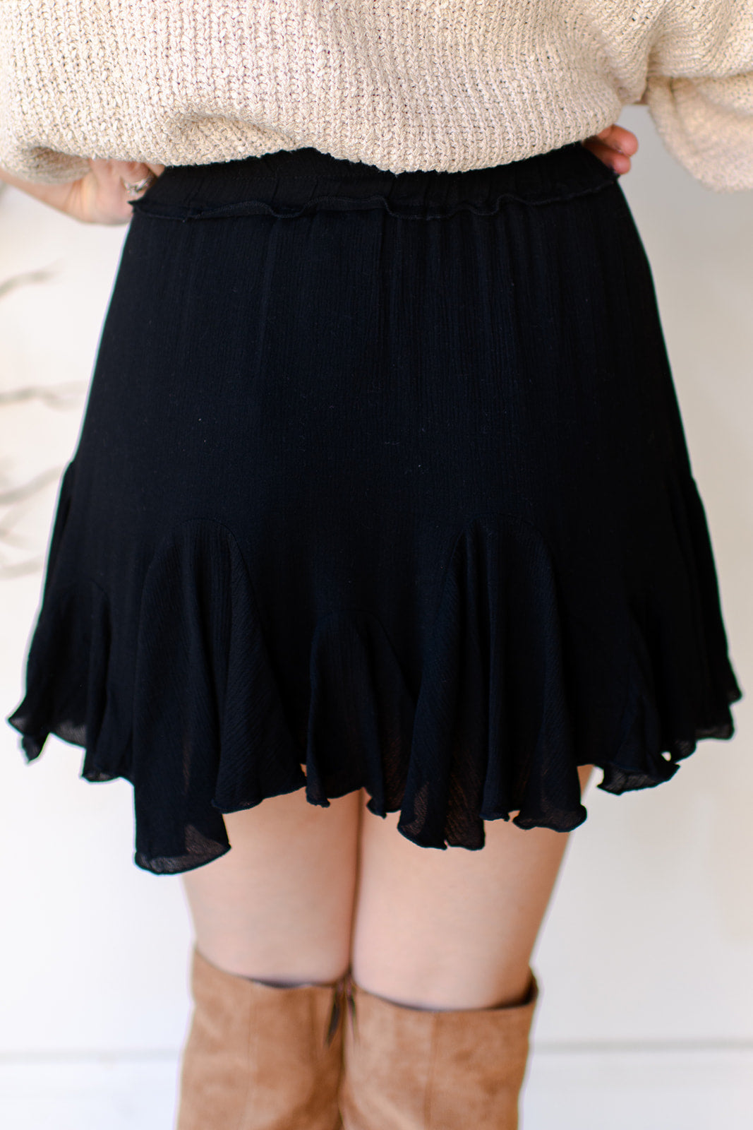 mode, fashion forward mini skirt
