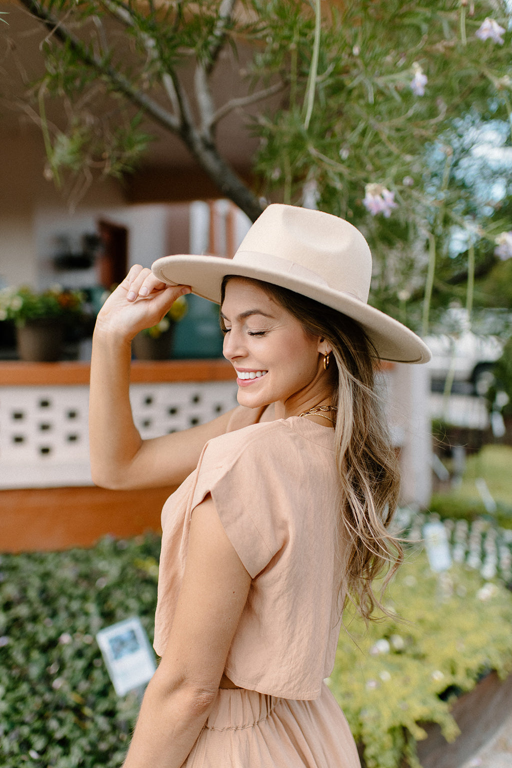 mode, bow panama hat