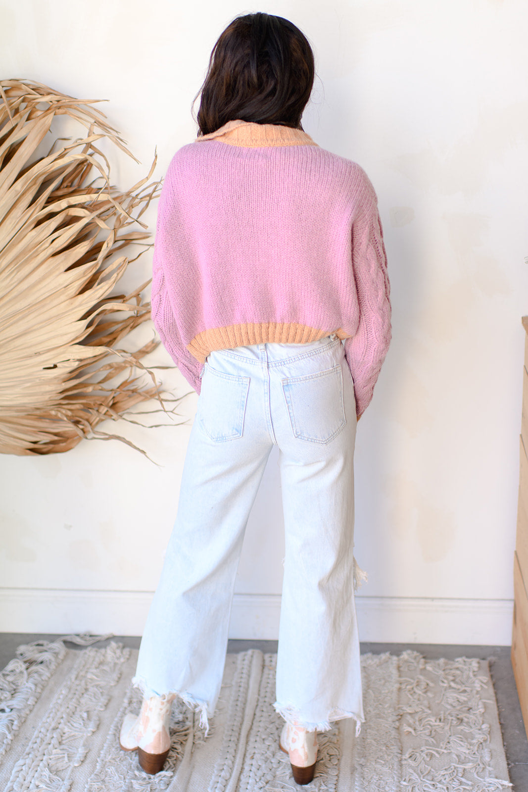 mode, queen's throne sweater