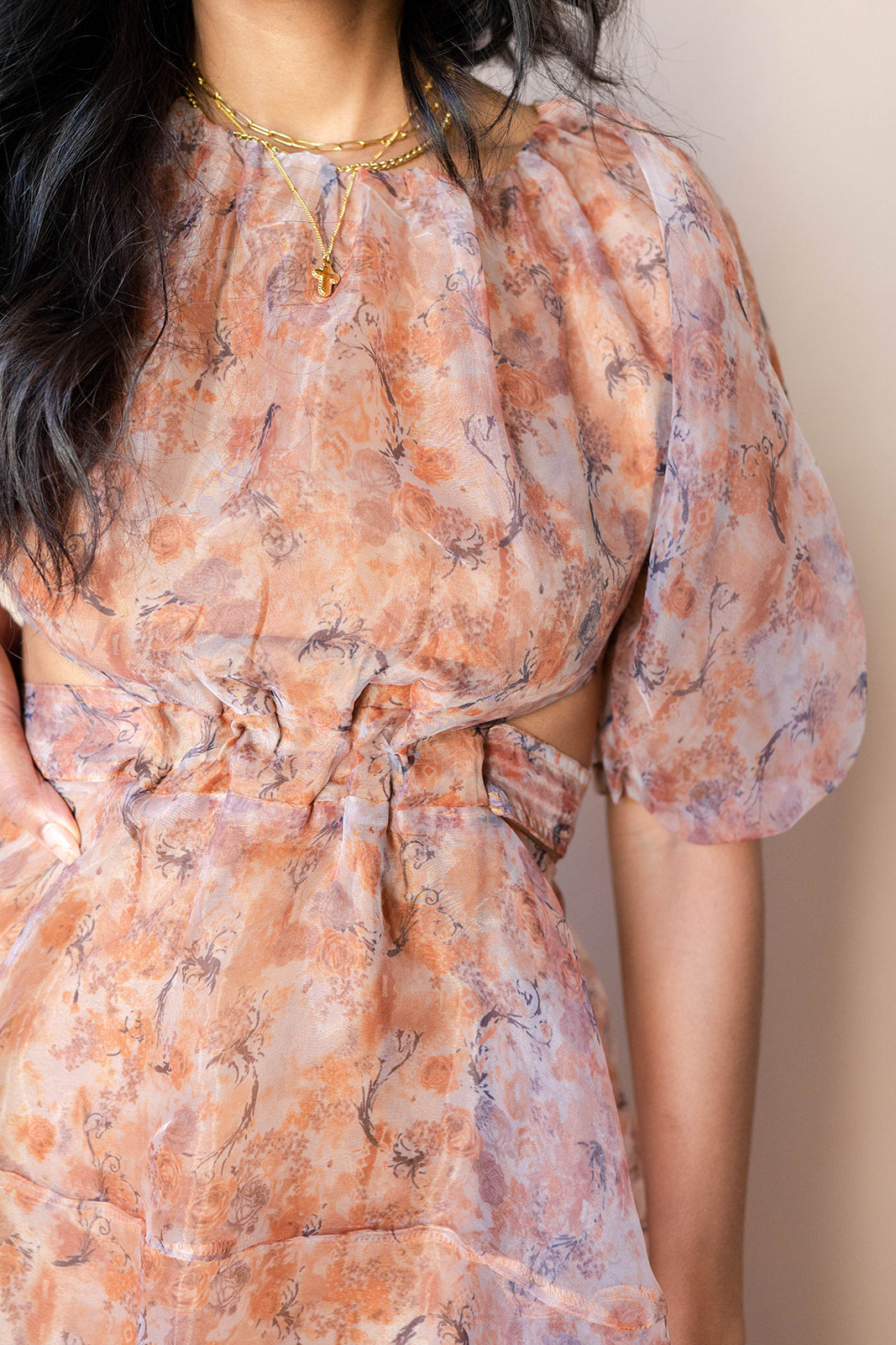 mode, emili cut out midi dress
