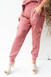 mode, satin shine joggers