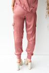 mode, satin shine joggers