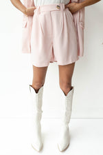 mode, diana shorts