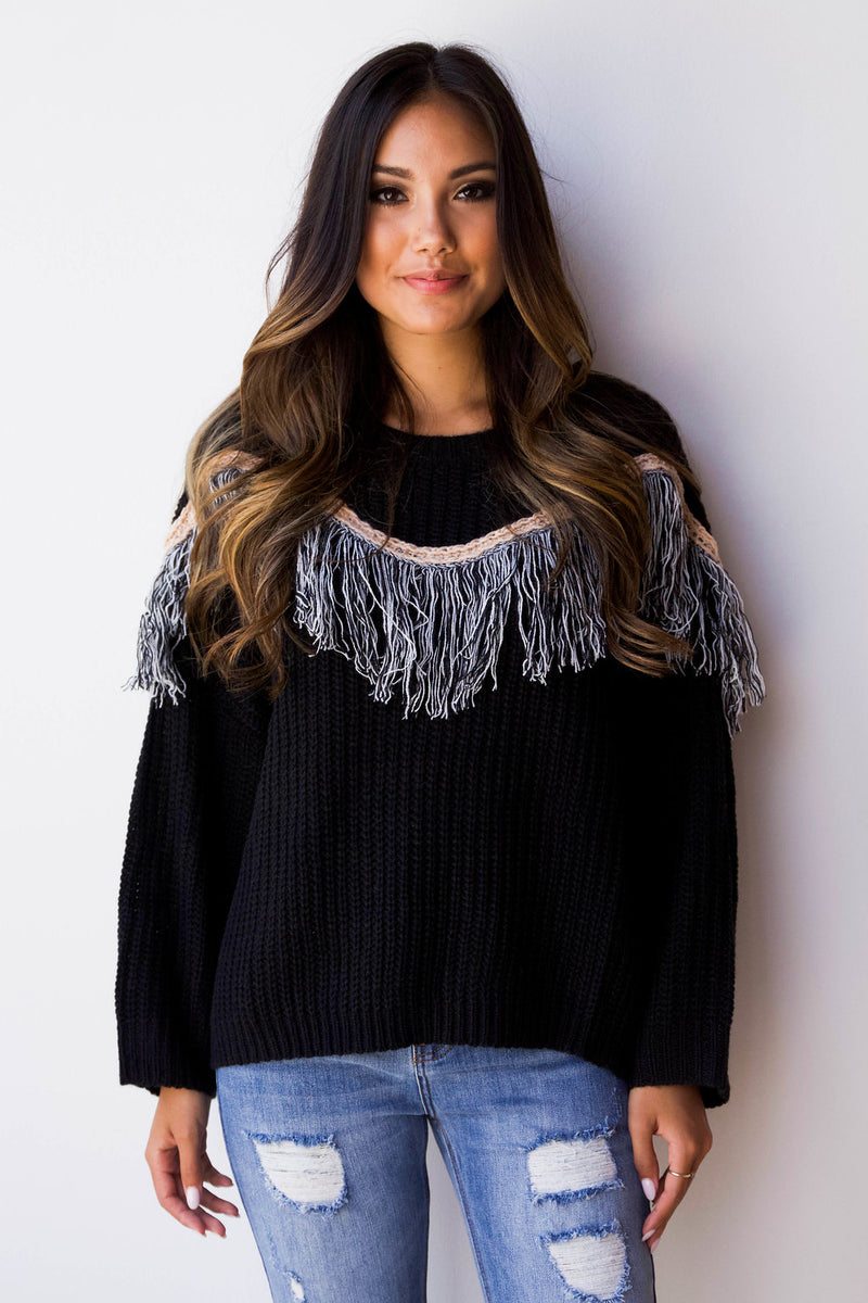 mode, in the fringe sweater