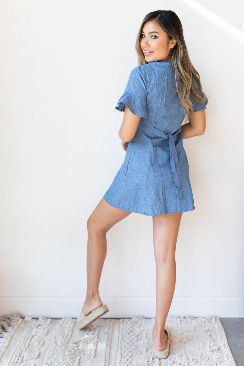 mode, daisy denim button dress