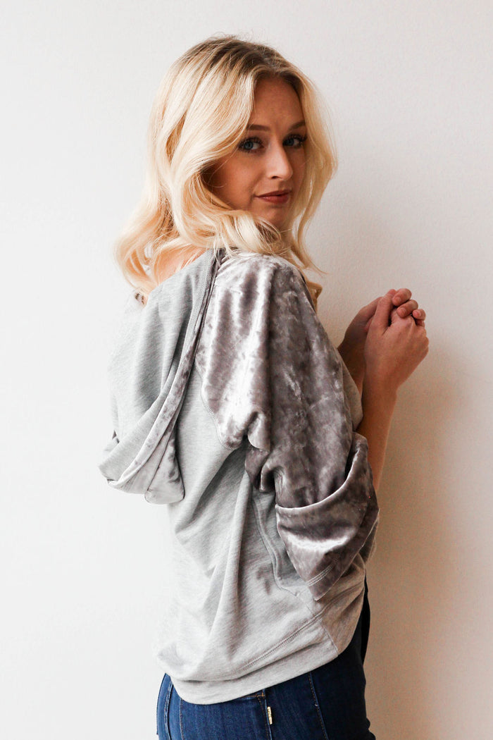mode, velvet arms sweatshirt