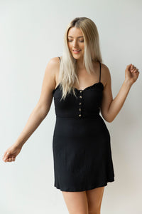 mode, ruffle trim button dress