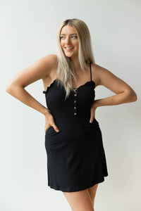 mode, ruffle trim button dress