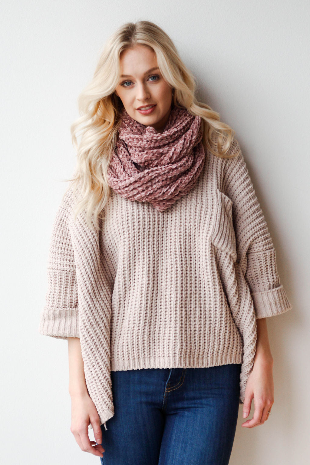 mode, chenille infinity scarf