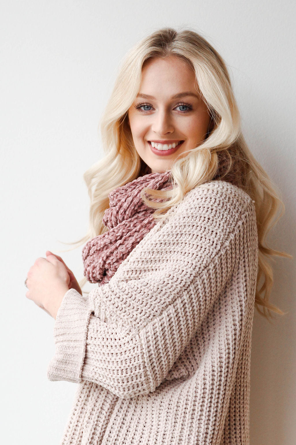 mode, chenille infinity scarf