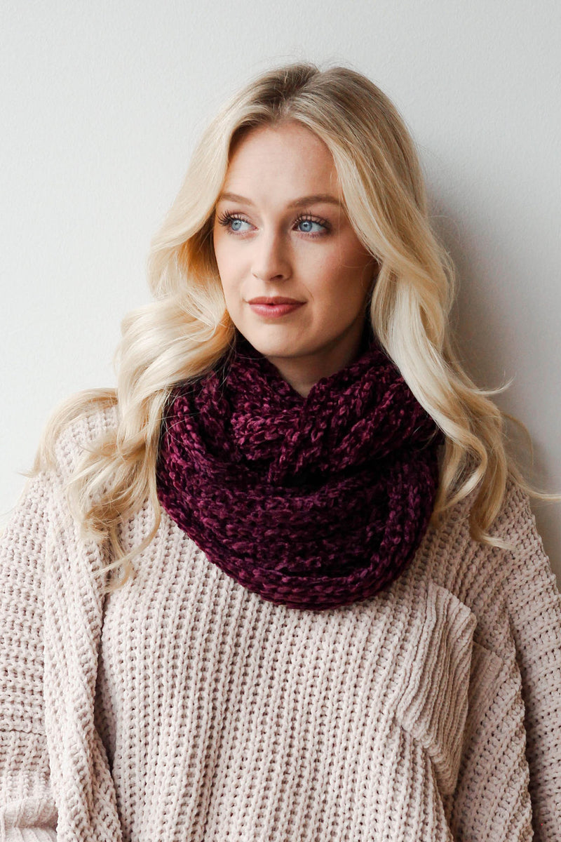 mode, chenille infinity scarf