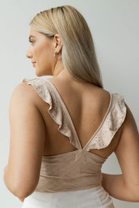 mode, eyelette ruffle top