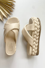 mode, kimora platform slide