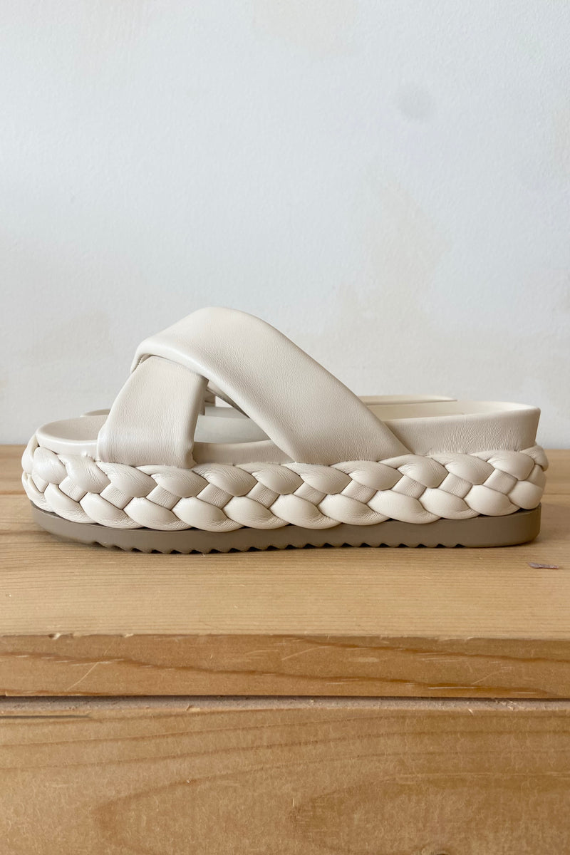 mode, kimora platform slide