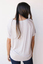 mode, day by day v neck tee