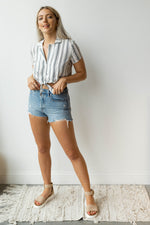 mode, hang out crop blouse
