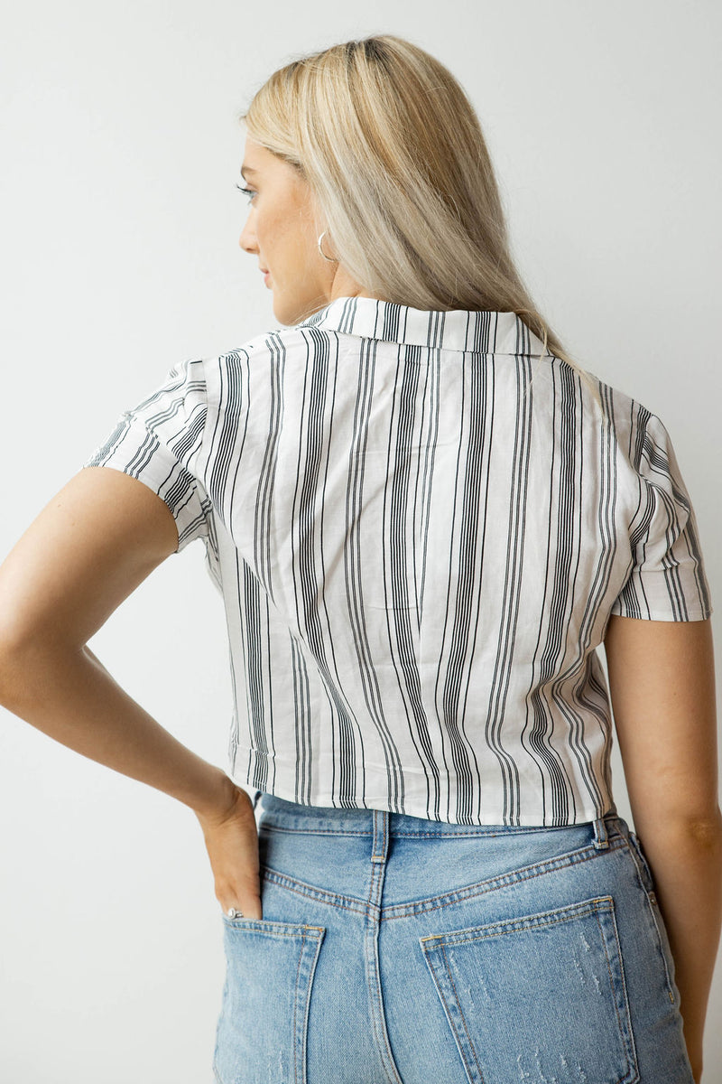 mode, hang out crop blouse