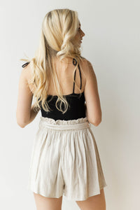 mode, tie waist linen shorts