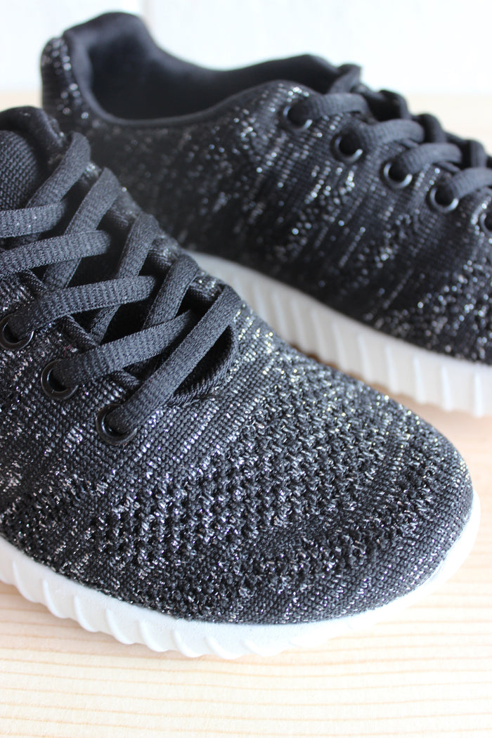mode, galaxy tennis shoes