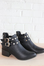 mode, on the edge bootie