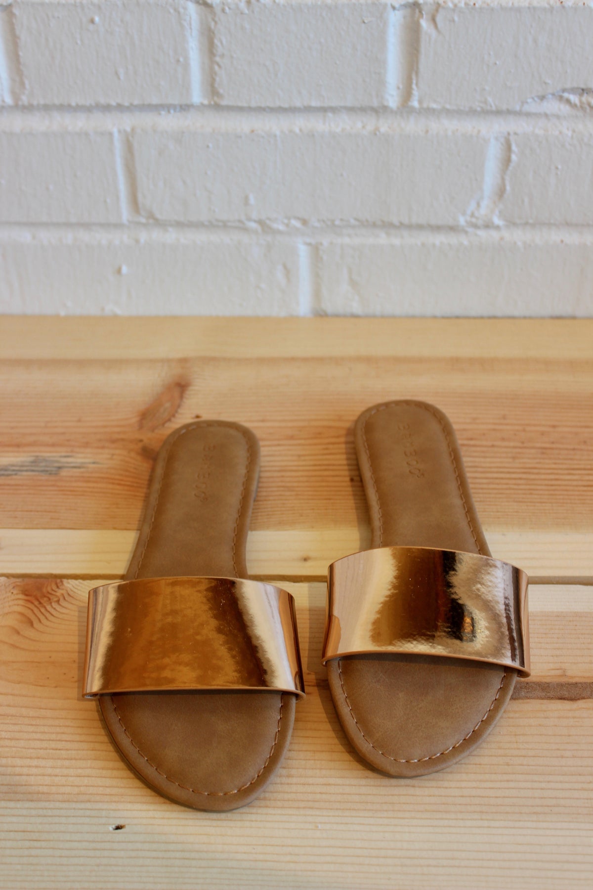 mode, simplicity sandal