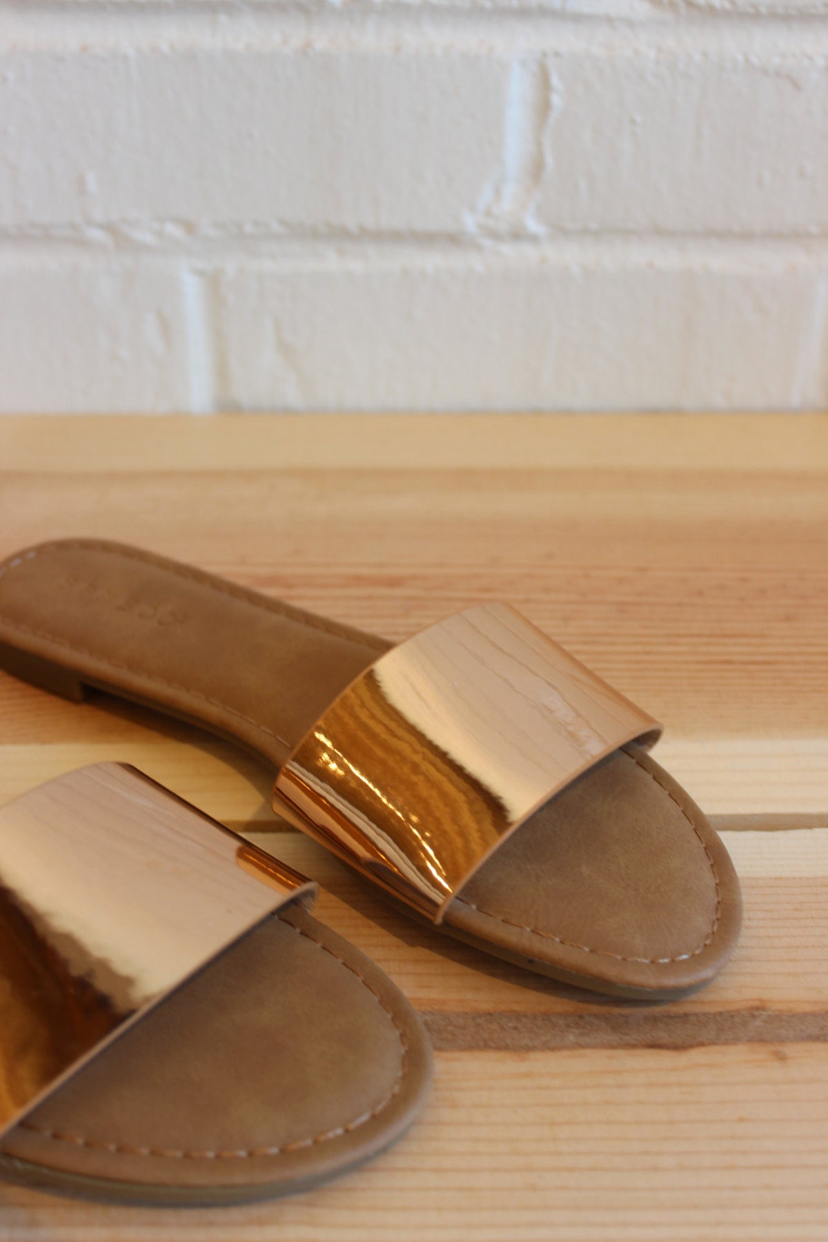 mode, simplicity sandal