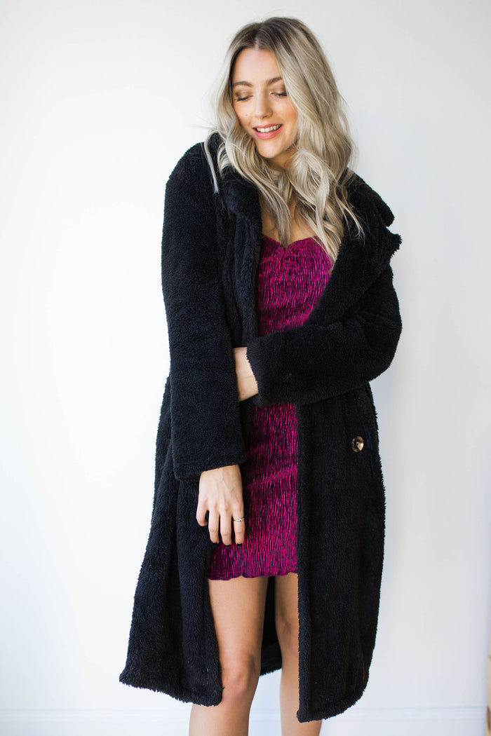mode, smocked velvet body con dress