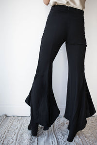 mode, she's got flare pants