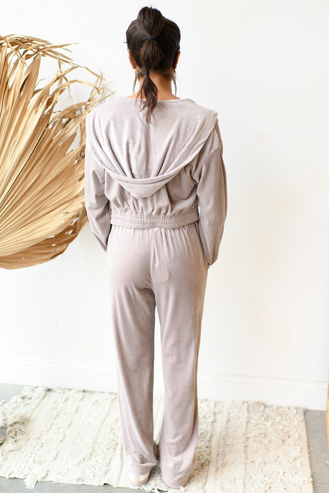 mode, nostalgia velour wide leg pant
