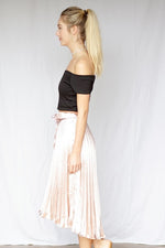 mode, Tami off shoulder fitted crop