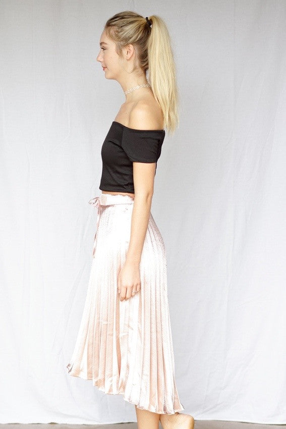 mode, Tami off shoulder fitted crop
