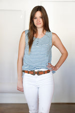mode, Sali button and pocket sleeveless top