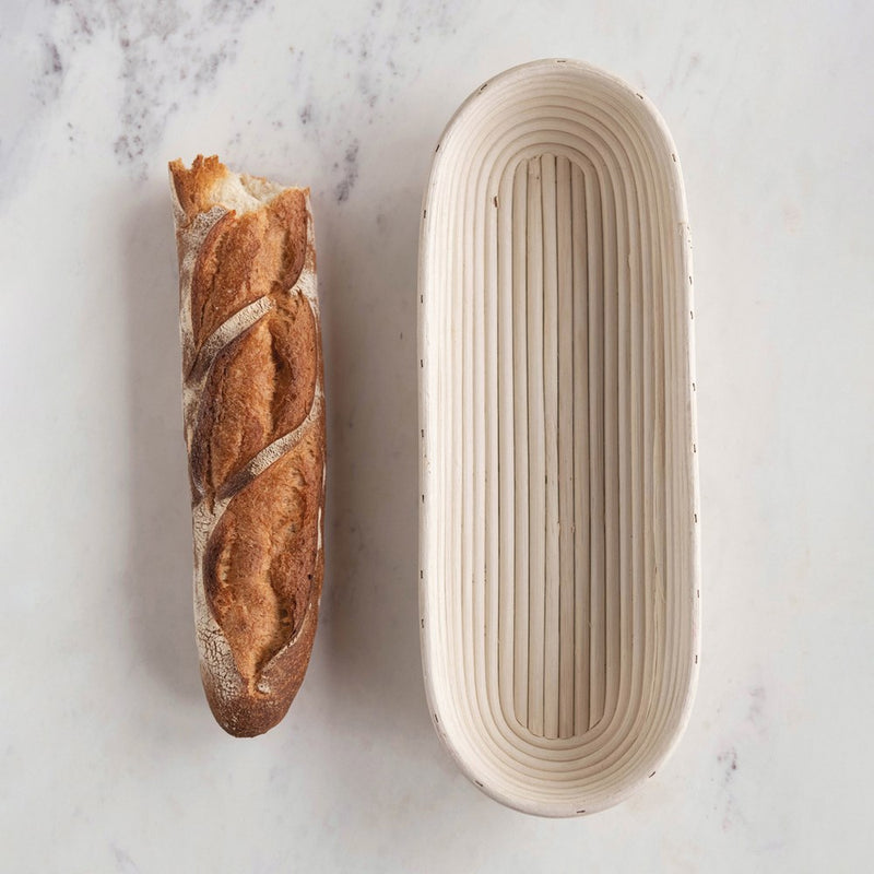 mode, woven rattan baguette basket