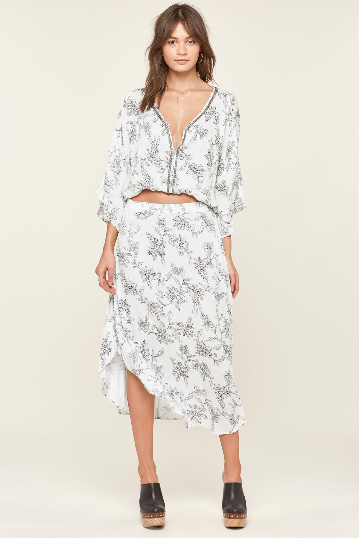 mode, moon dancer woven top
