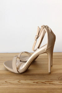 mode, top of the world heel