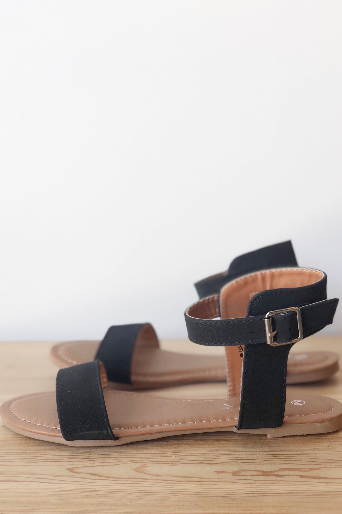 mode, gentle spirit sandal