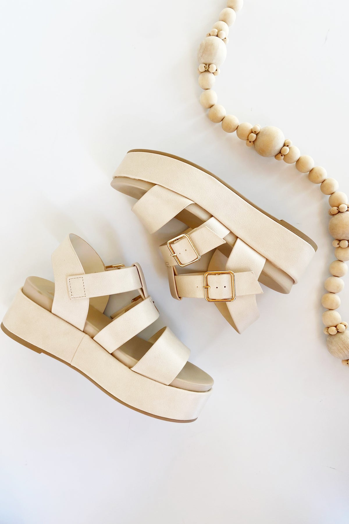 mode, drifter platform sandal