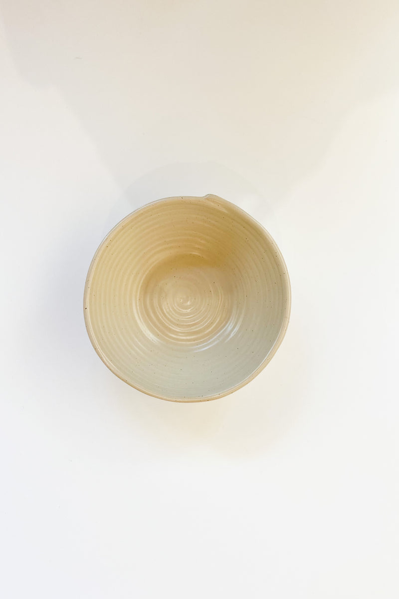 mode, ribbed stoneware bowl