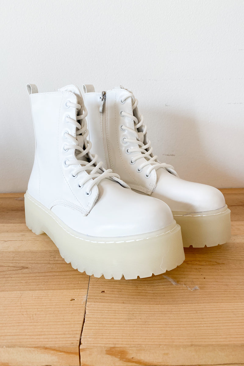 mode, ready for anything combat boot