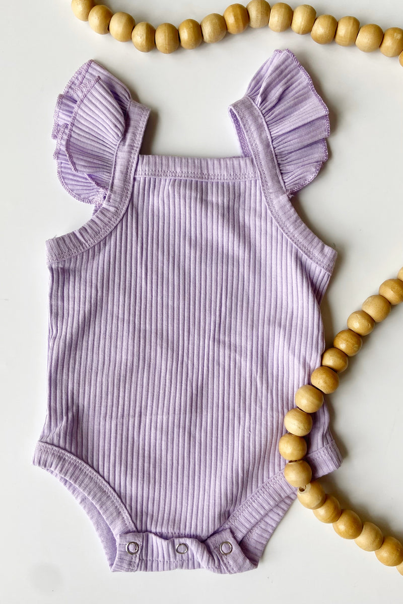mode, ribbed ruffle set