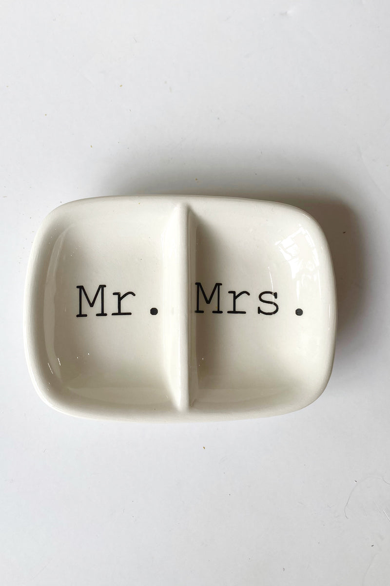 mode, mr. + mrs ring dish