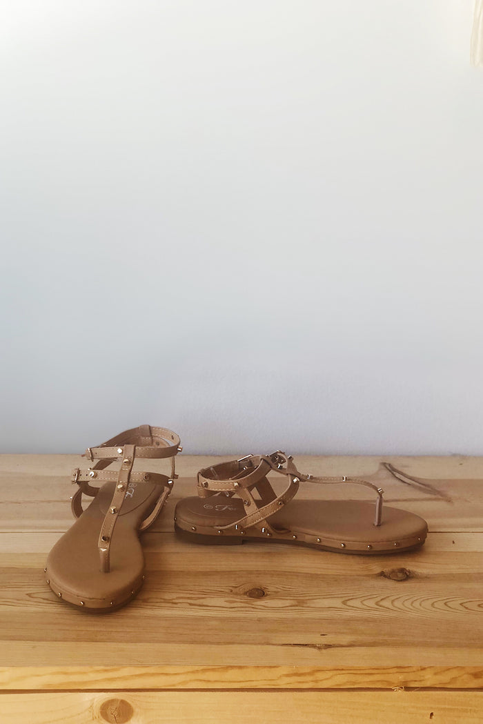 mode, optimism sandal