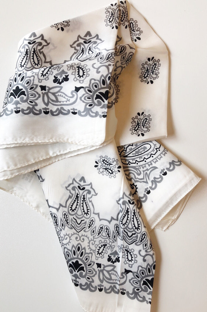 mode, perfect paisley scarf