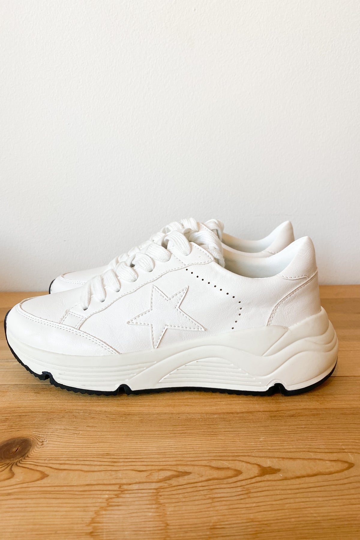 mode, dazzling sneaker